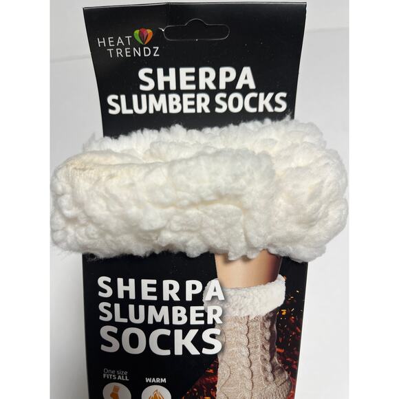 Heat Trenz Sherpa slumber socks, one size nonslip grip. NEW - Picture 2 of 3